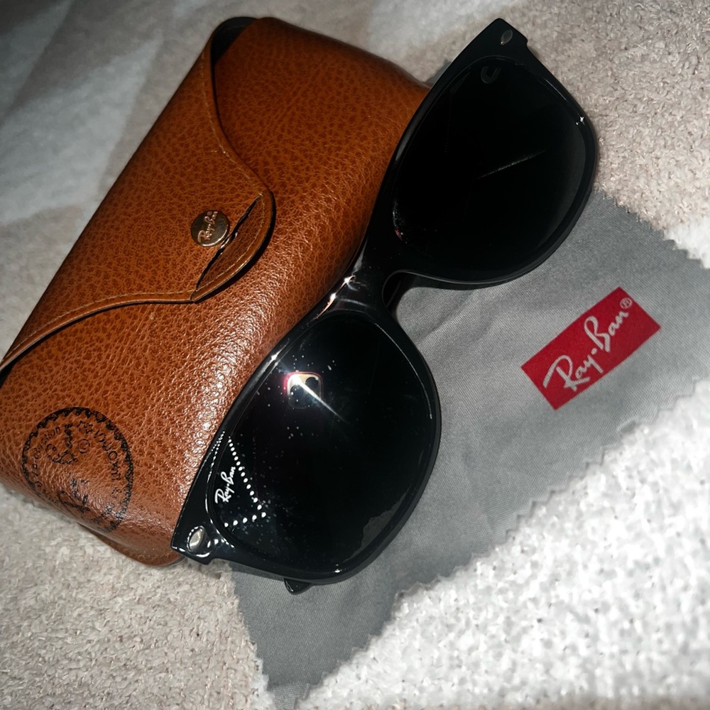 Ray-Ban Original Wayfarer Sunglasses